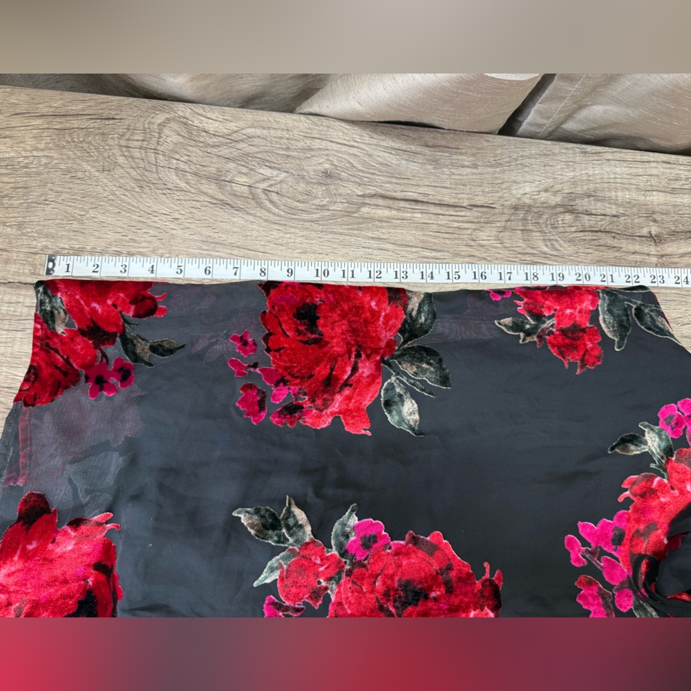 Anthropologie Ettwa Burnout Velvet Jumpsuit Black Red Floral Wide Leg small‎ - Picture 6 of 13